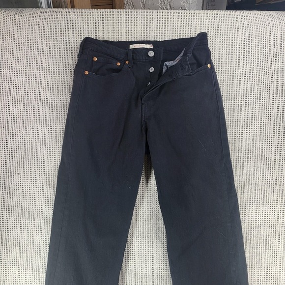 Levis Wedgie Straight Jeans Womens 28 Black High Rise Button Fly Denim Pants - Picture 1 of 9